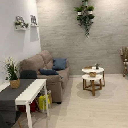 Caleta Dreams. A Estrenar. A 60 Metros Playa *