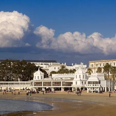Caleta Dreams. A Estrenar. A 60 Metros Playa 아파트 카디스