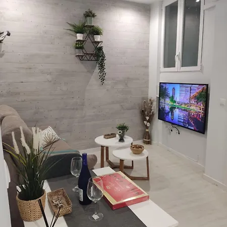 Caleta Dreams. A Estrenar. A 60 Metros Playa * 加的斯