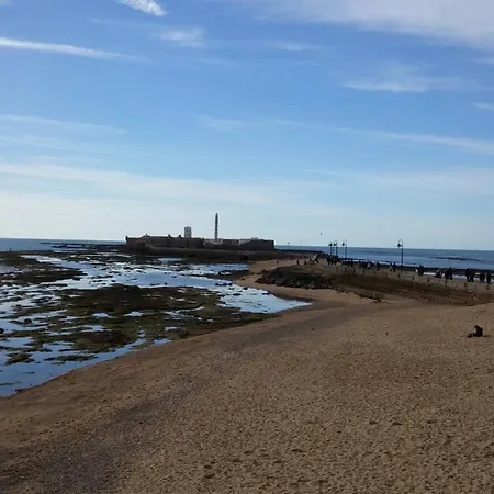 Caleta Dreams. A Estrenar. A 60 Metros Playa Apartment *