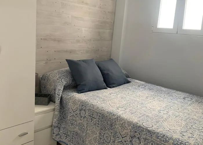 Caleta Dreams. A Estrenar. A 60 Metros Playa Apartment *